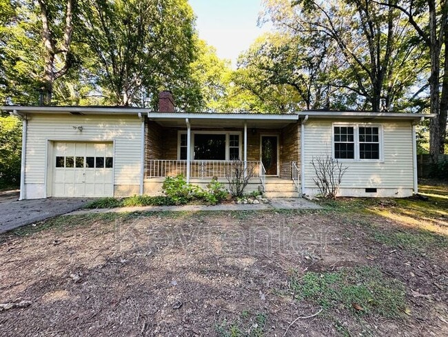 Photo - 1614 Shirley Way