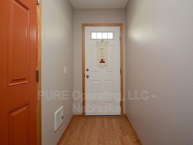 Photo - 16767 Laurel Plaza