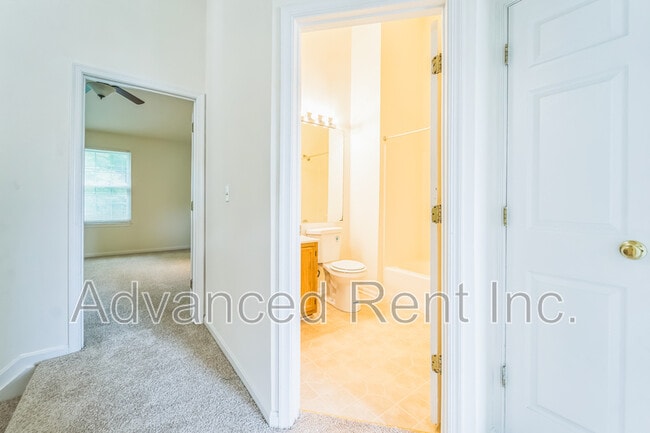 Photo - 8942 Quail Run Dr Townhome