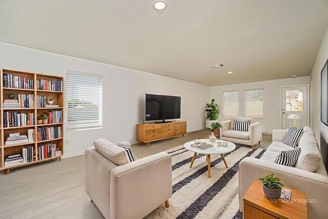 Photo - 10203 Bridgton Mill