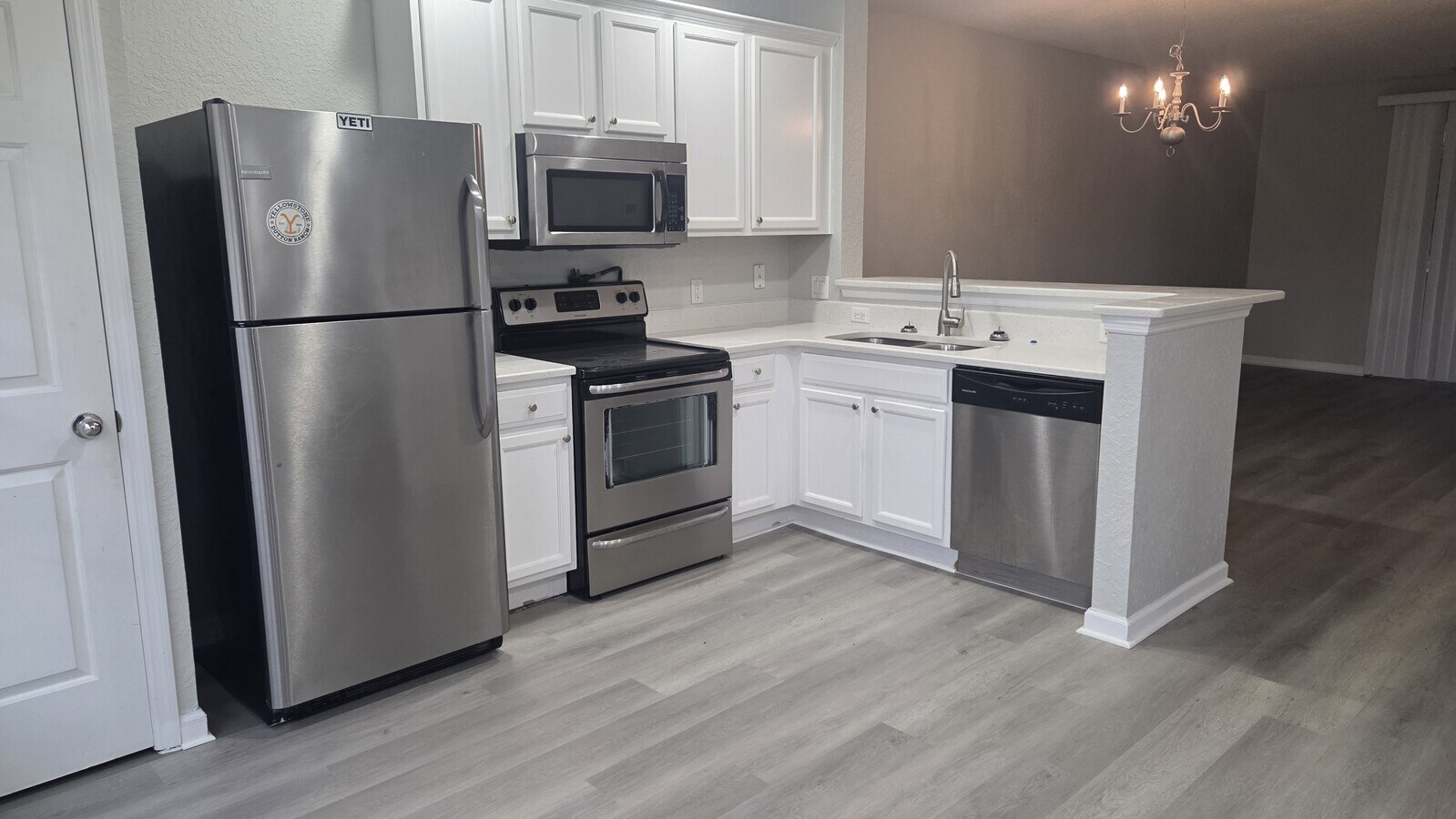Photo - 4439 SW 49th Ave