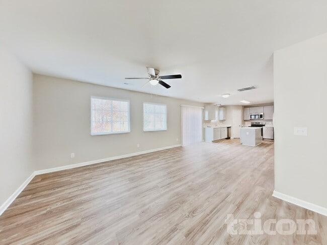 Photo - 3710 Shepway Loop