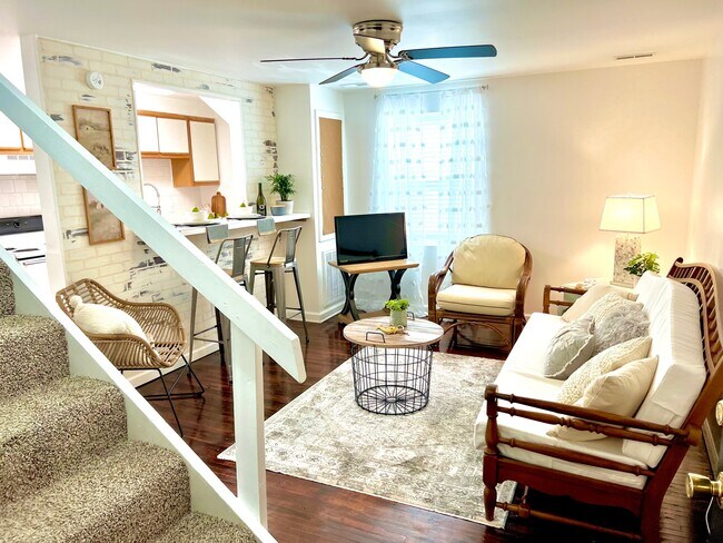 Photo - 107 Riverview Dr Unidad G2