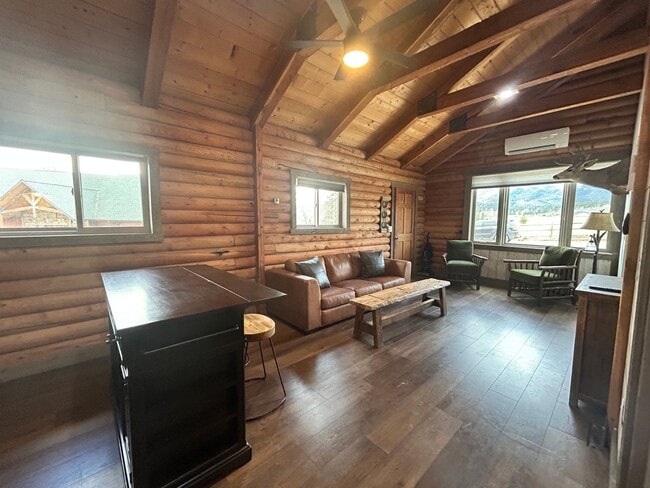 Photo - Beautiful 2 bed 1 bath in country setting