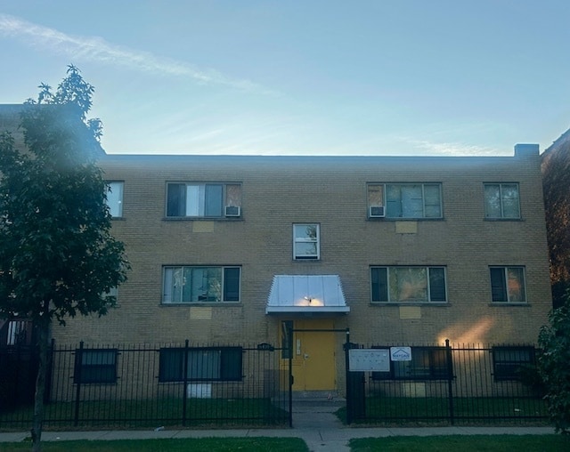 Photo - 6416 S St Lawrence Ave Apartamento Unidad G