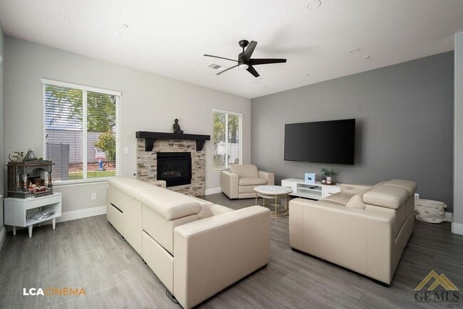 Photo - Luxury Living in Windermere Seven Oaks: Modern 5 Bed, 3 Bath Home with Pool, Solar, and Gated Nei...