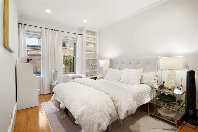 Photo - 4 Union Park Unit 2##