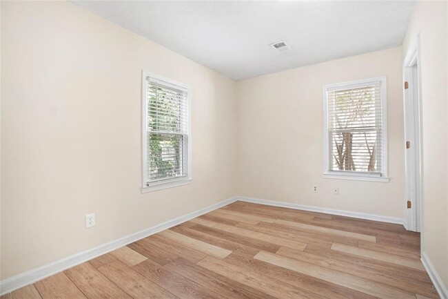Photo - 349 Old Acworth Rd