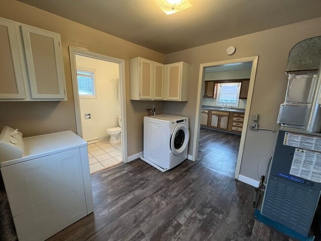 Photo - 17 N 62nd Ave W