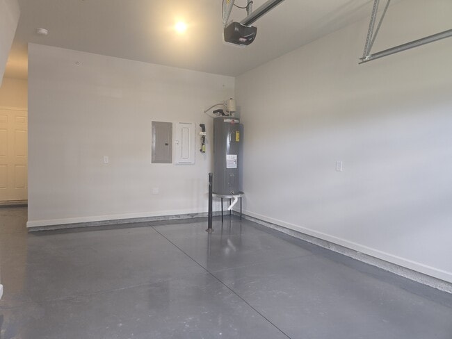 701 Taylor Dr