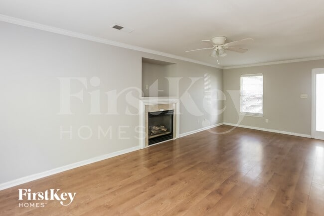 3817 Sipes Ln