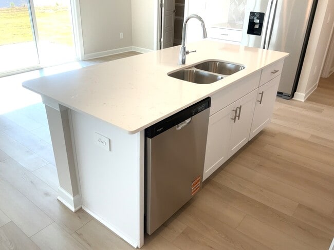 Photo - 782 Treeline Rd