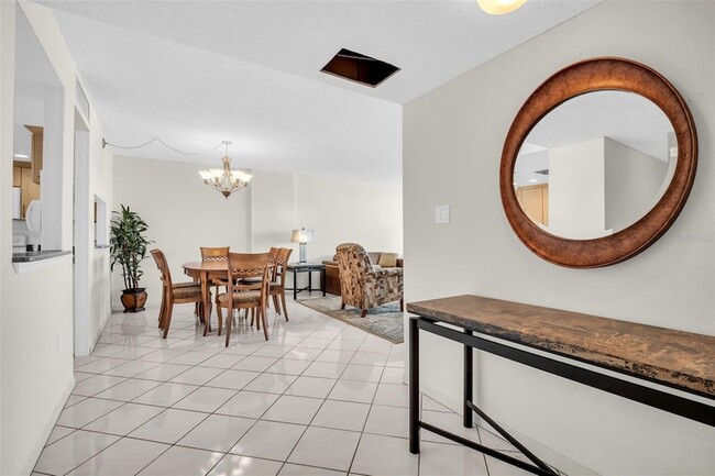 Photo - 400 Island Way Unidad 711