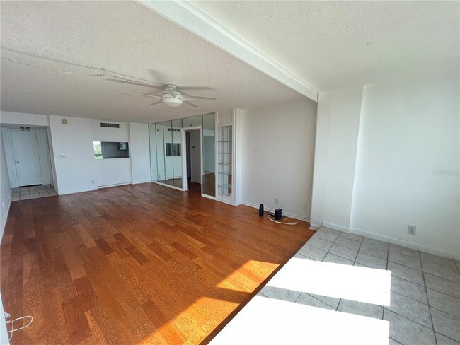 2616 Cove Cay Dr Unit 701