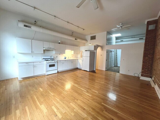 JLB Building - JLB Building Apartment Unit A321 1/2-2