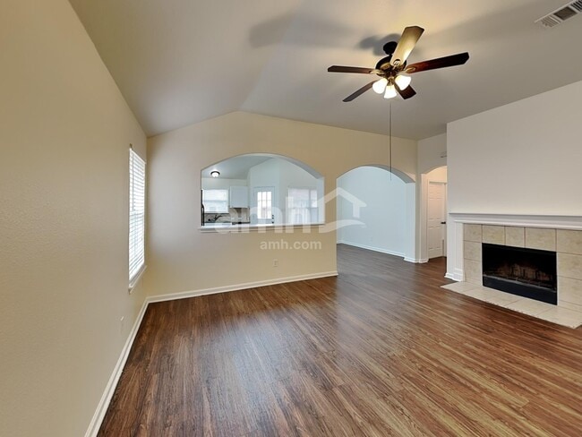 Photo - 3908 Rocky Shore Ln