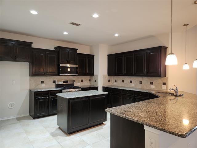 Photo - 209 Meadows Dr