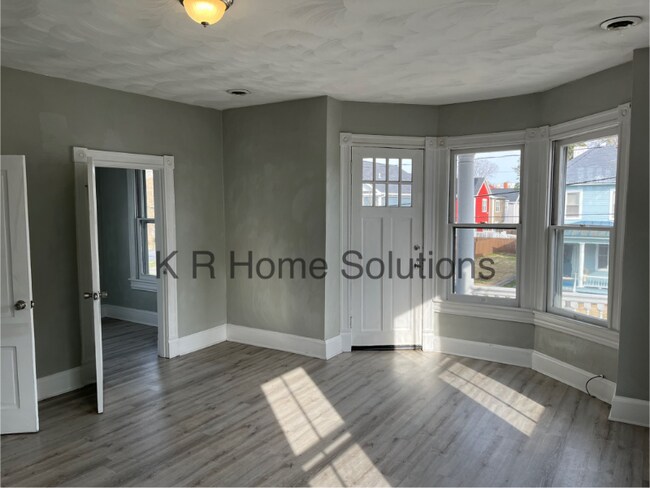 Photo - 246 Hatton St Unit B