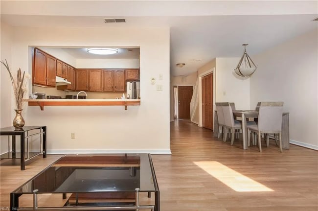 Photo - 250 Misty Point Ln