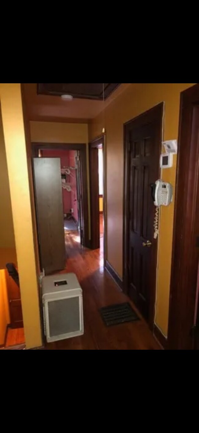 Photo - 132 Grove St