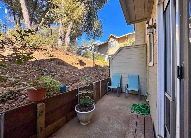 Photo - OAK RIDGE VILLAGE CONDO