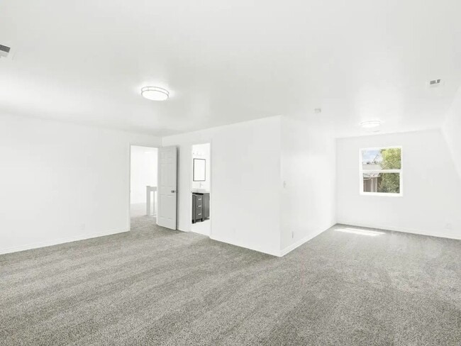 Photo - 1630 Ridgemark Dr Unit Bedroom 1