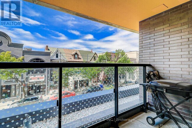 Photo - 109 Ossington Ave Unité 202