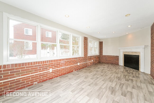 Photo - 5716 Brinley Dr