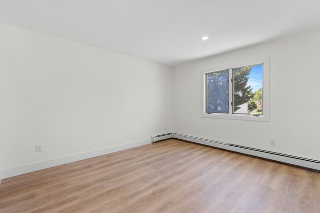 Photo - 302 E Harriet Ave Unidad # A-a