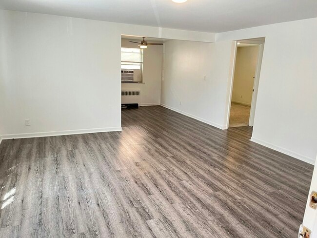 Photo - 3672 Brotherton Rd