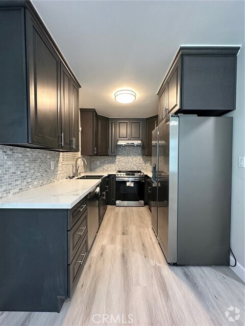 Building Photo - 260 Linda Rosa Ave Unit 6 Rental
