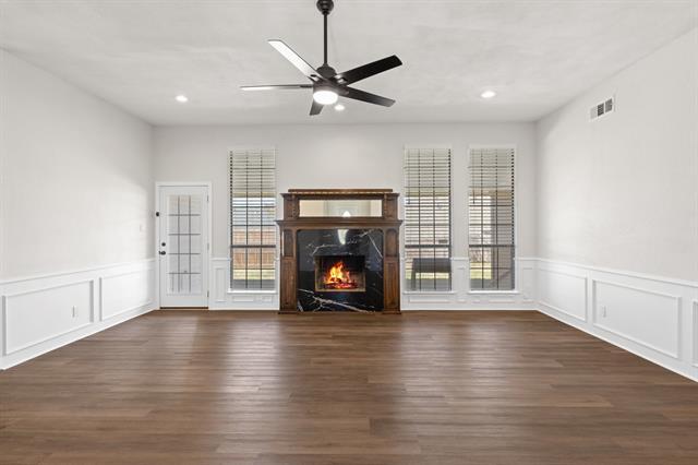 Photo - 3024 Sweet Briar St