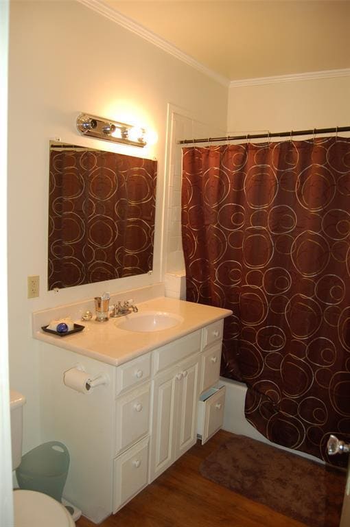 Photo - 1905 David St