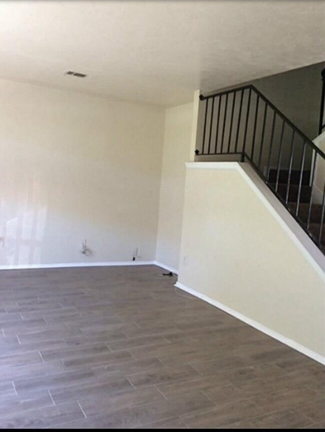 Photo - 6310 S Briar Bayou Dr
