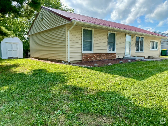 Building Photo - 1594 E Mason Dixon Dr Rental