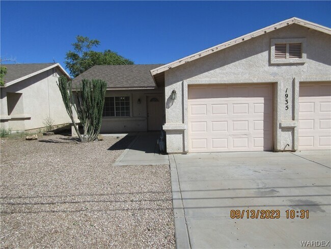 Photo - 1935 Wikieup Ave Townhome