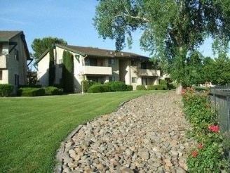 Building Photo - Riverview Condominiums