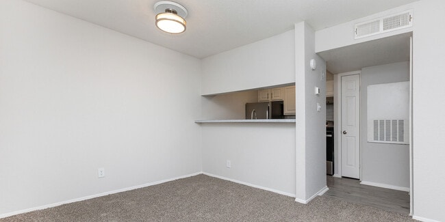 Photo - Wind Rush Apartments