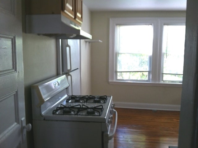 Photo - 11 Glade Ave