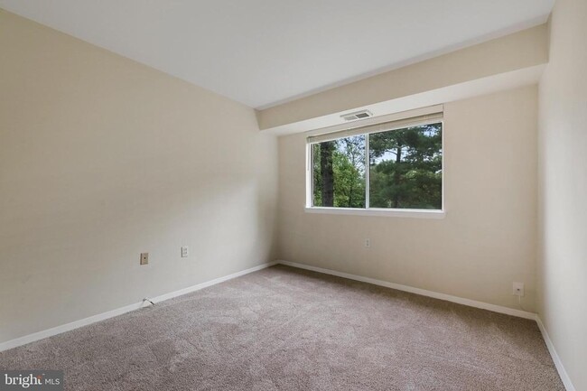 Photo - 203 Victor Pkwy Unit 203F
