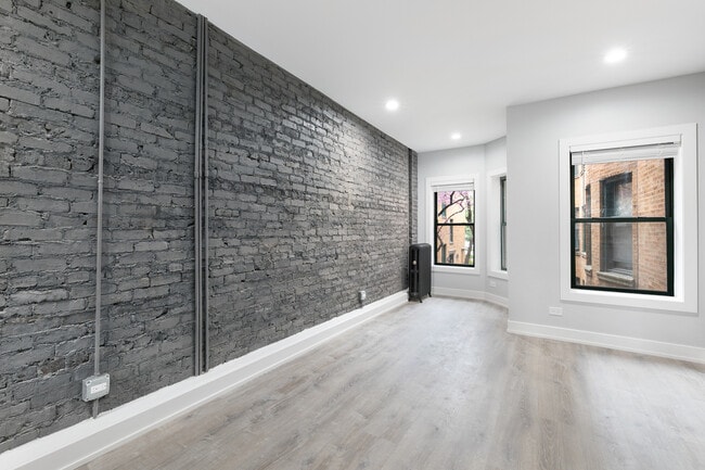 Photo - 7738 N Eastlake Terrace Unit 3W