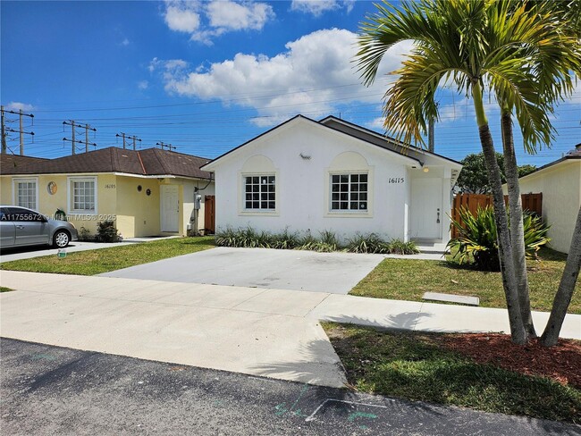 Photo - 16125 SW 137th Ct House