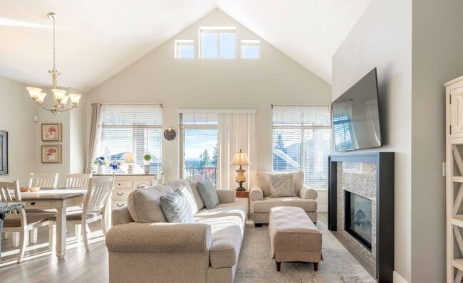 Photo - 3467 Gislason Av