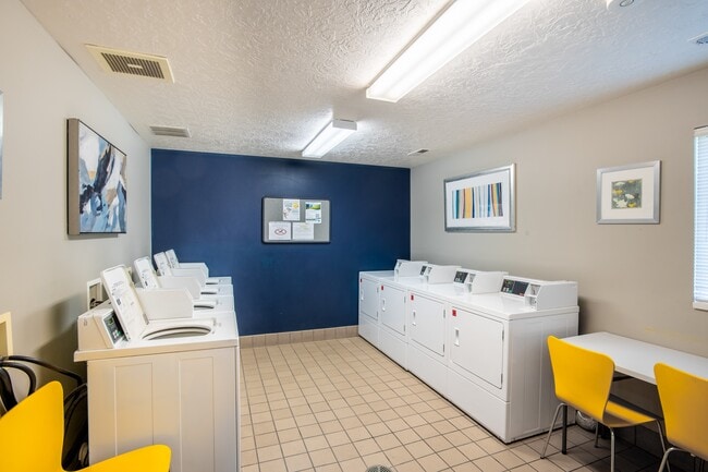 Photo - Wing Pointe/Greenfield