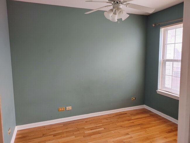 Photo - 464 Attenborough Way