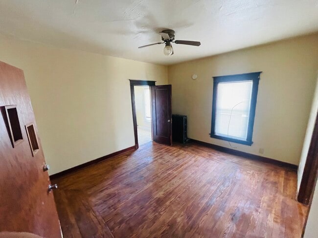 Photo - 302 S 8th St Unidad 302 S 8th St  3