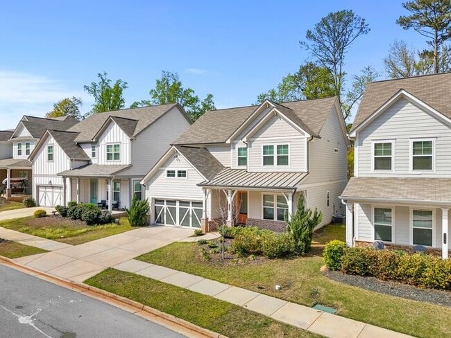 Photo - 3388 Kelowna Ct