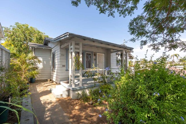 !!!QUAINT NORTHPARK COTTAGE 2 BEDROOM 1 BA... - !!!QUAINT NORTHPARK COTTAGE 2 BEDROOM 1 BA... House