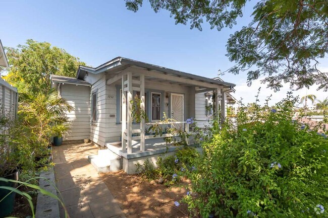 Building Photo - !!!QUAINT NORTHPARK COTTAGE 2 BEDROOM 1 BA... Rental