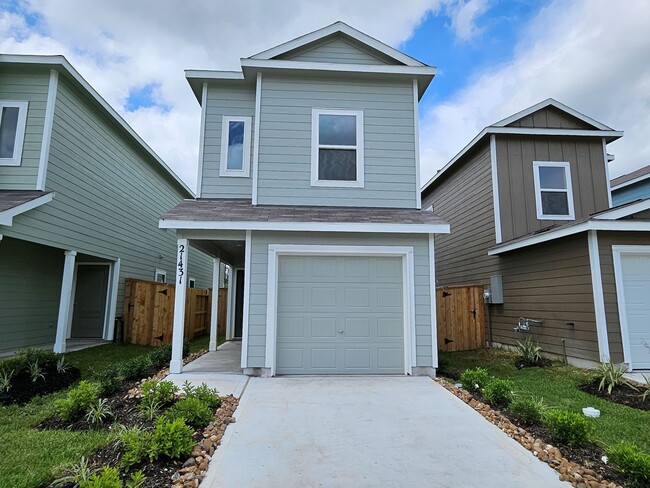 Photo - 21431 Carosella Dr